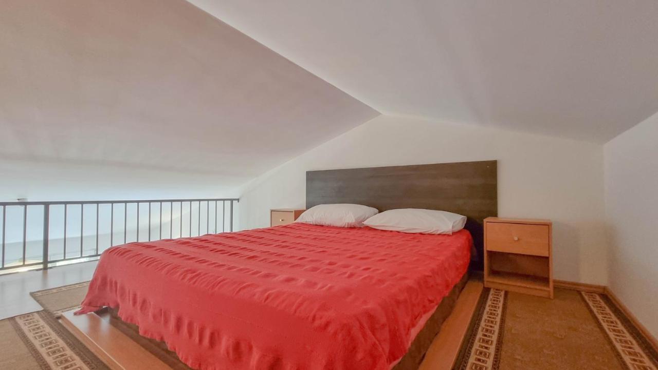 Carlo Apartment Lovrecica  Bagian luar foto